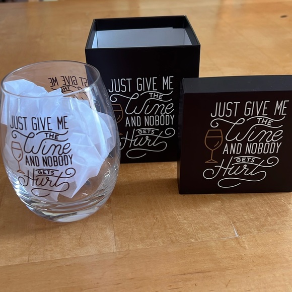 Cypress Refresh Stemless Wine Glass - Picture 1 of 4